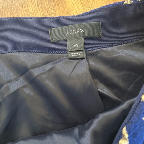 J. Crew Elegant Blue and Gold Patterned Pencil Skirt - Picture 4 of 4